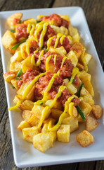 fried potato with herbs