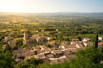 Fototapeta na wymiar Aerial view of medieval town Bonnieux with surrounding fields, Provence, France