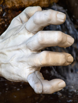 Verkrampfte Hand
