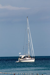 Fototapeta premium white yacht
