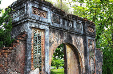 Vietnam, arch