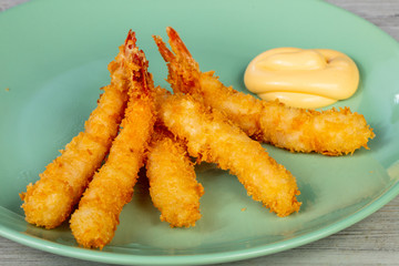 Prawn tempura with sauce