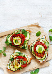 Sandwich with grilled vegetables