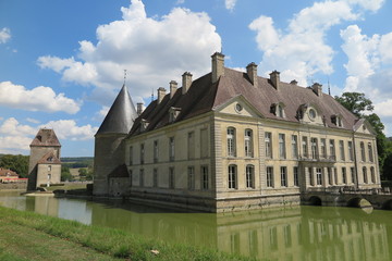 Fototapeta na wymiar Schloss Commarin, Burgund
