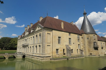 Schloss Commarin, Burgund