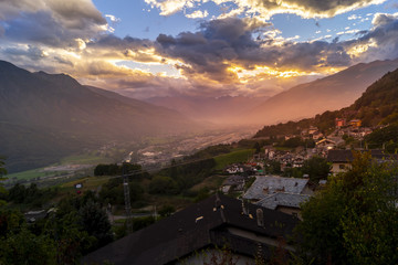 Fototapeta na wymiar Sunset on italian Alps Mountain. Colorfull sky