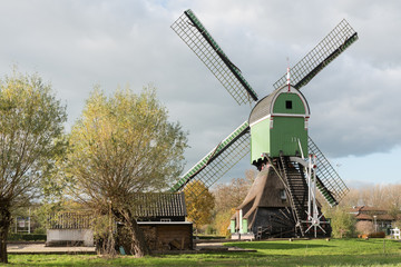 Obraz premium Windmill De Oostmolen in Gorinchem