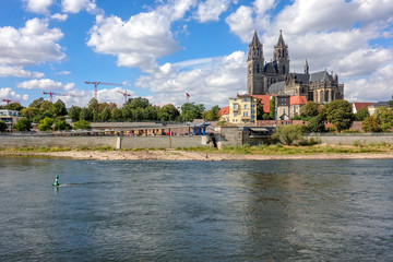 Obraz premium Magdeburg an der Elbe