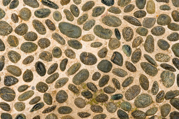 pavement structure from pebbles