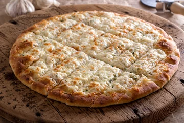Cercles muraux Pizzeria Pizza aux doigts d& 39 ail