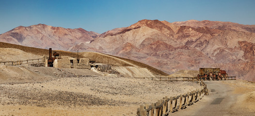 Fototapeta na wymiar Harmony Borax Works Death Valley