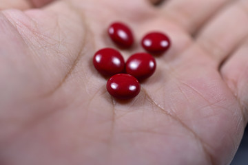 People eat body tonic To help strengthen the body. Due to hard work,drug Drug
