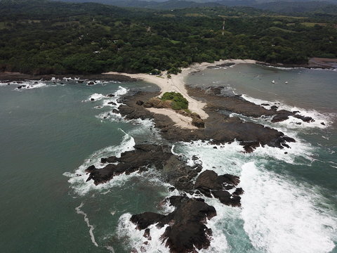 Vista aerea de Playa San Juanillo, Guanacaste, Costa Rica