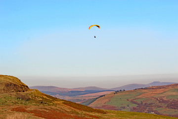 Fototapeta na wymiar Paraglider in the Brecon Beacons, Wales