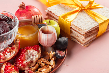 traditional Jewish kosher matzo for Easter pesah