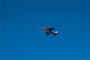 présentation de la Patrouille de France sur alphajet  à la fête de l'Air des Mureaux à l'ouest de Paris