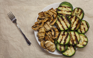 zucchini with mushrooms cooked on the grill