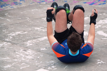 falling while skating