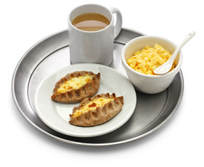 karjalanpiirakka ja munavoi, karelian pie and egg butter, finnish food, finland breakfast