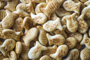 Crackers in the form of fish.
