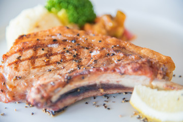 骨付き肉
