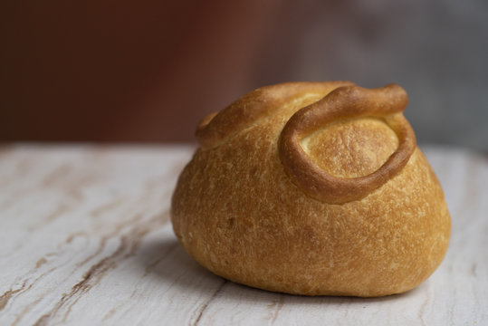 Fresh bun placed on table