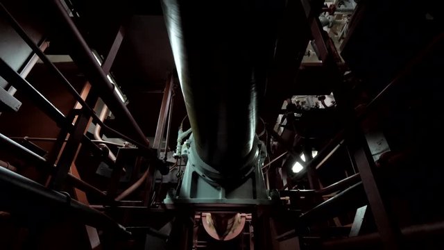 Propeller shaft and intermediate bearing of ship