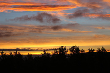 Fototapeta premium Beautiful autumn dawn before sunrise