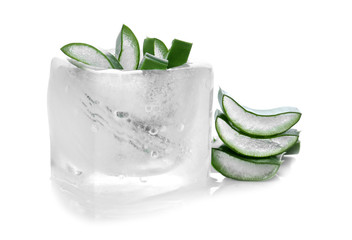 Obraz premium Ice container with sliced aloe vera plant on white background
