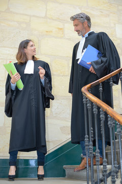 lawyers meeting in the courthouse