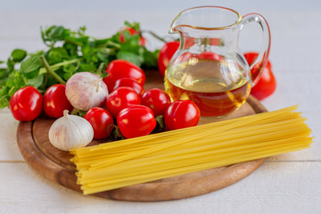 pasta and tomatoes