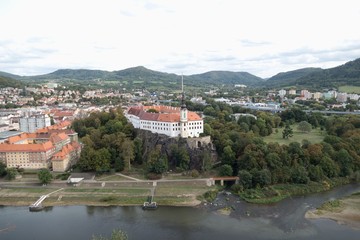 Fototapeta na wymiar beautiful view of decin city from pastyrska stena rock