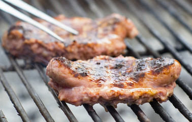 salsicce sulla graticola