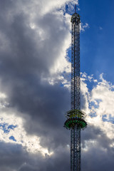 Freefall Tower auf dem Oktoberfest in München