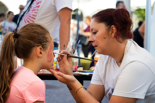 face painting in action