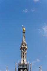Obraz premium Tip of the summit of the cathedral tower