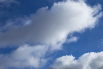 Obraz premium white clouds on blue sky