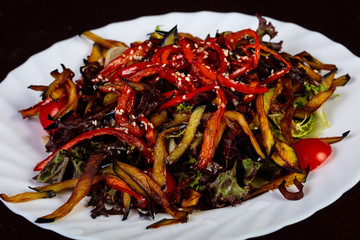 Salad with fried vegetables