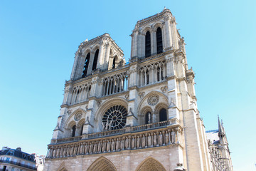 Fototapeta na wymiar Notre Dame Cathedral 