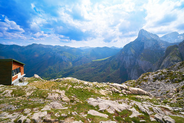 Fototapeta na wymiar Fuente De mountains in Cantabria Spain