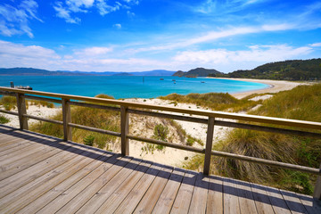 Obraz premium Praia de Rodas beach in islas Cies island Vigo Spain