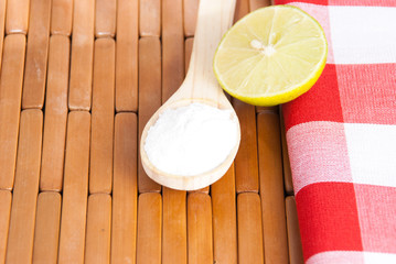 baking soda (sodium bicarbonate)