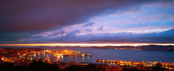 Vigo skyline and port sunset in Galicia Spain - obrazy, fototapety, plakaty