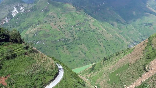Nho que river M&atilde; P&iacute; L&egrave;ng Pass Vietnam, time-lapse, location H&agrave; Giang