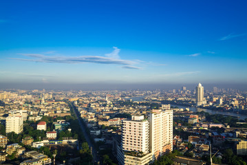 Fototapeta na wymiar タイの街の眺め