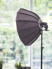 softbox for photo shoot is designed to provide maximized easy operation & optimized efficiency to work with all kinds of lighting system.
