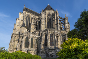 La Basilique de Saint-Quentin (02)