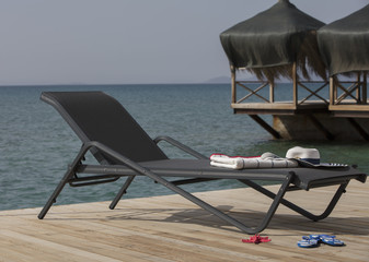 sun bed waiting for tourists