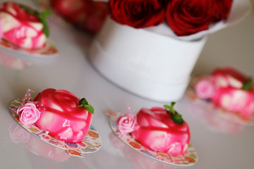 Jelly sweet rose shape desert