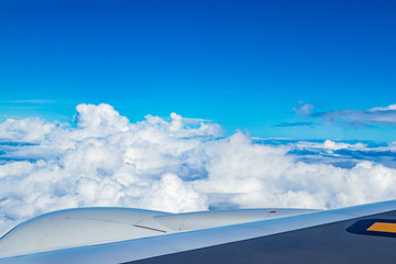 Naklejka na ściany i meble 飛行機からの景色　日本上空